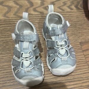 Keen brand size 8 Kids Silver Sandals